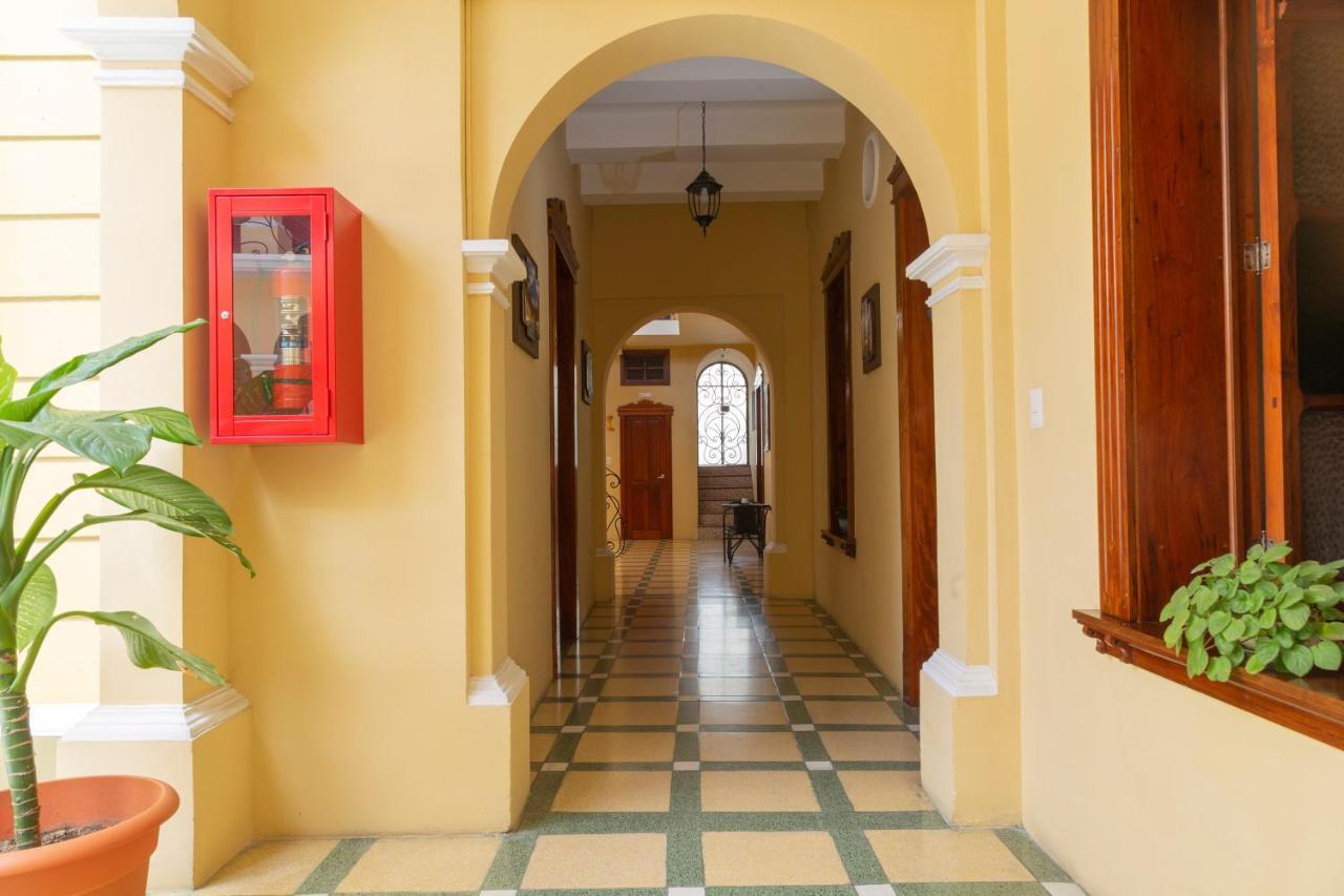 Hotel Casa Salome Guatemala City Exterior foto